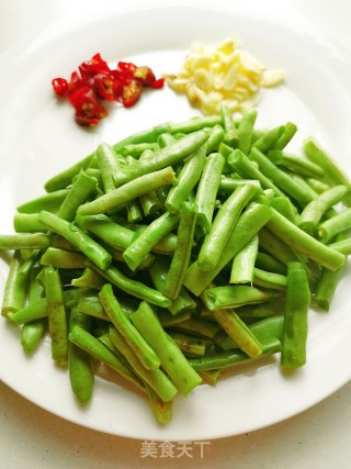 Stir-fried String Beans recipe