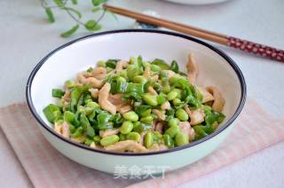 Stir-fried Shredded Pork with Edamame and Green Pepper recipe