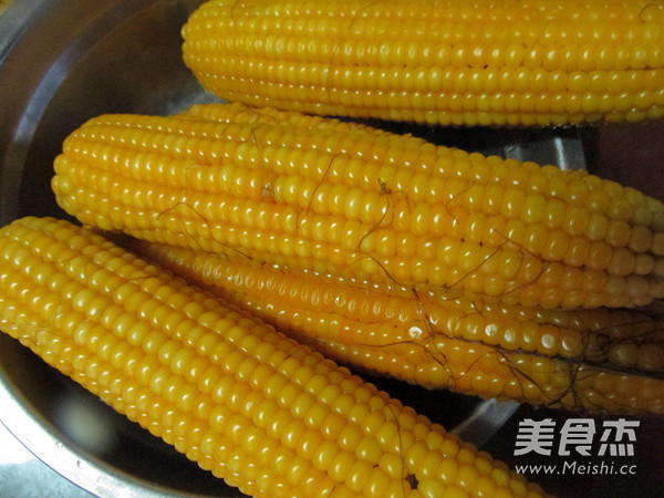 Pine Nut Corn Mooncakes recipe