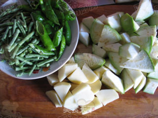 Northeast Random Stew---spine Stewed Mixed Vegetables recipe