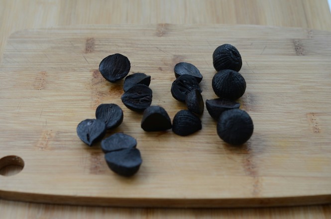 Grilled Chicken Nuggets with Black Garlic recipe