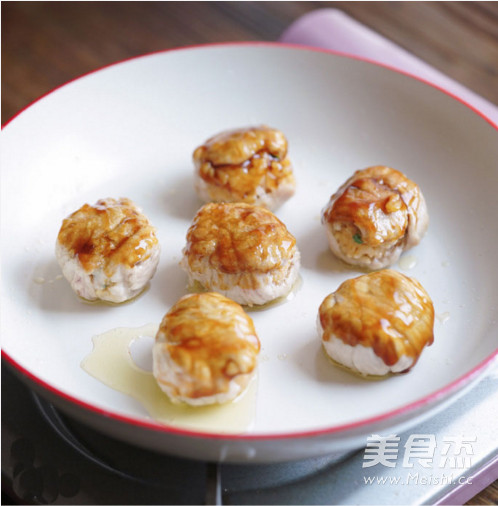 Tenderloin Wrapped Rice Ball recipe