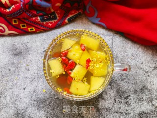 Chinese Wolfberry Apple Red Date Water recipe