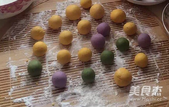 Fruit Colorful Glutinous Rice Balls recipe
