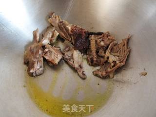 Summer Nourishment Product --- Duck Meat and Pepper Leaf Noodles recipe