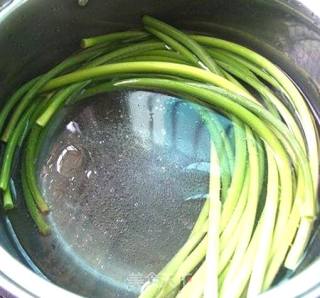 Garlic Salad recipe