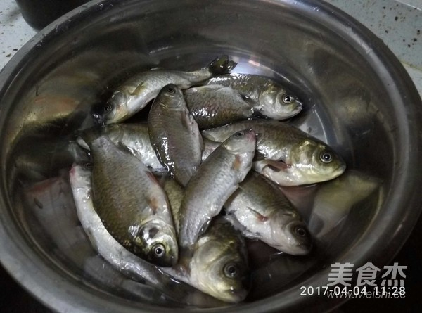 Fried Crucian Carp recipe