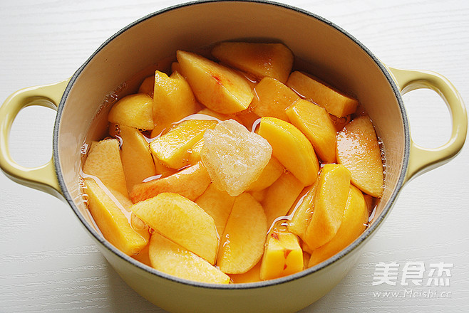 Yellow Peach in Syrup recipe