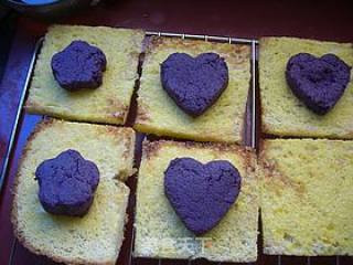 Coconut Purple Sweet Potato Crispy Bread recipe