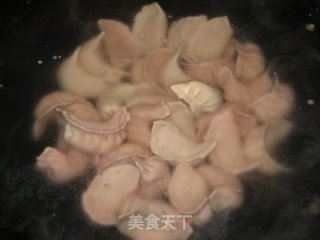 Pork and King Pleurotus Dumplings recipe