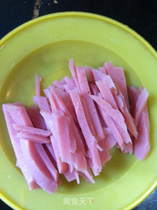 Super Detailed Small Fungus Cold Watermelon Rind-a Home-cooking Dish in The Summer recipe