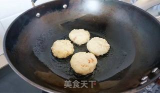 Glutinous Rice and Meat Pancakes recipe