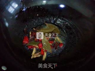 Loach Stewed with Taro recipe