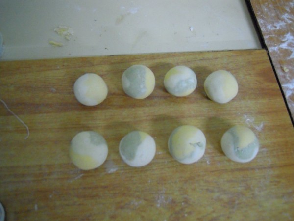 Three-color Glutinous Rice Balls recipe