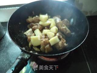 Potato Steamed Trotters --- Banquet Dishes recipe