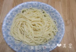 [nutritious Noodles for One Person] Spaghetti with Tomato and Chicken recipe