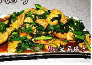 Stir-fried Chives with Tofu recipe