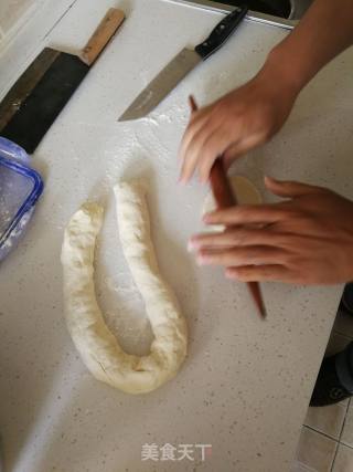 Spring Edible Shepherd's Purse Steamed Buns recipe