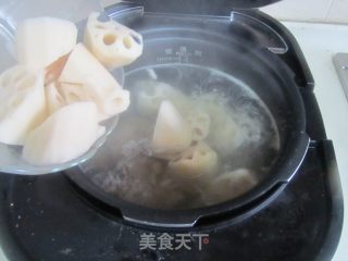 Stick Bone Lotus Root Soup recipe