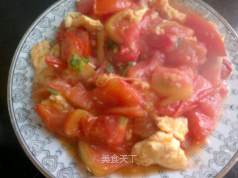 Scrambled Eggs with Tomatoes recipe