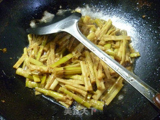 Braised Feet and Bamboo Shoots recipe