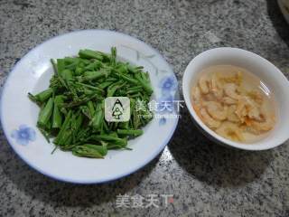 Stir-fried Artemisia Annua recipe