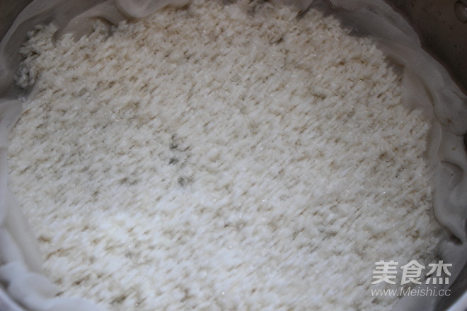 Steamed Rice with Big Bone Soup recipe