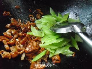 Fried Lettuce Intestines recipe