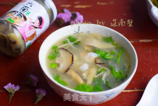 Fresh and Delicious Six Fungus Soup recipe