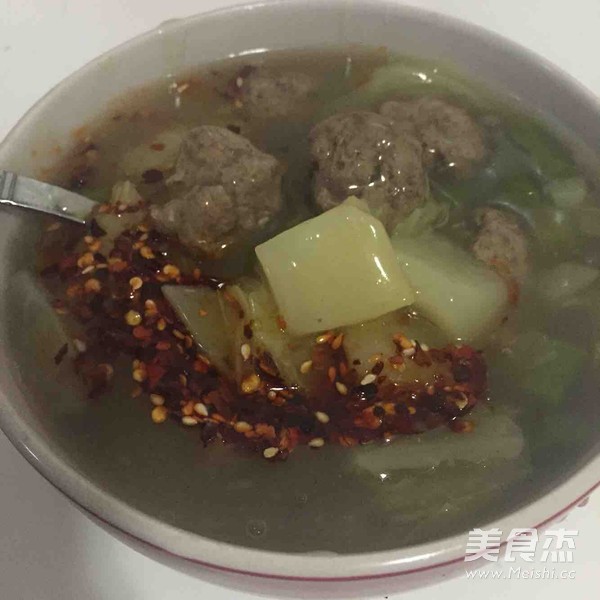 Meatball Hu Spicy Soup recipe