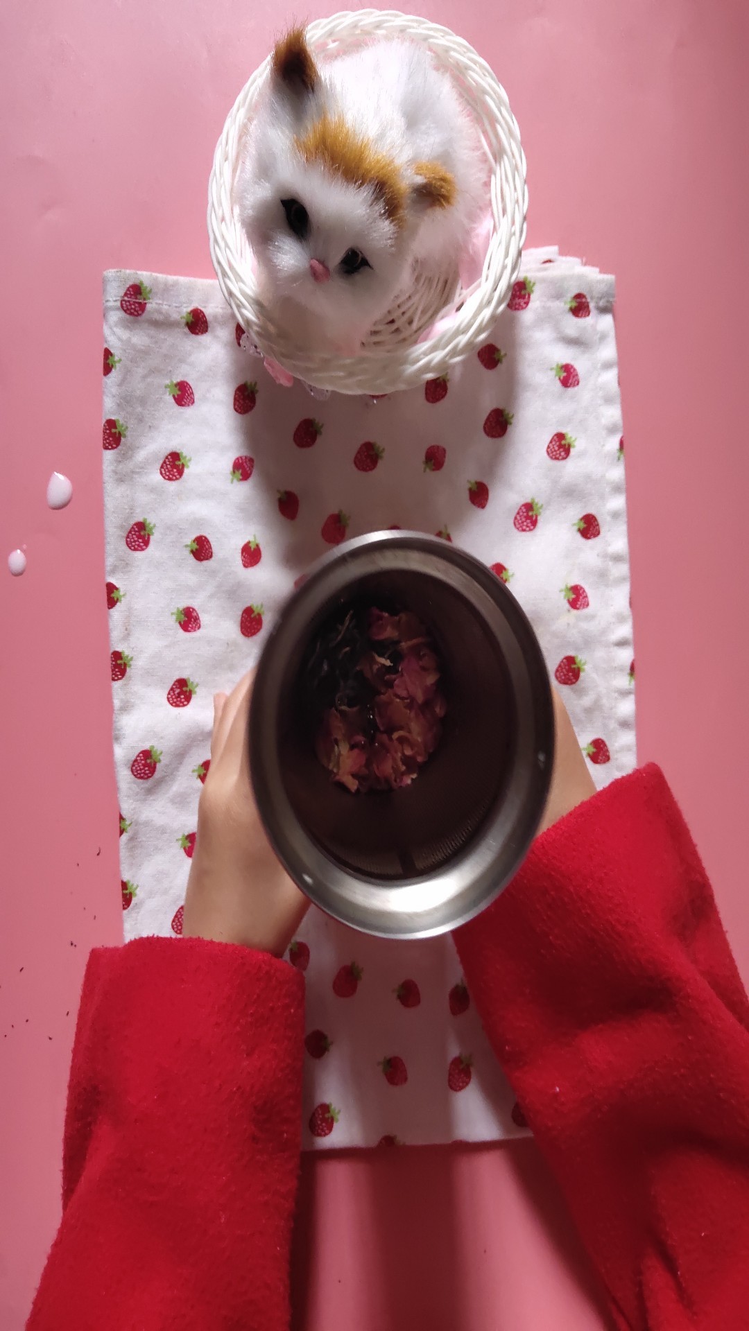 Dragon Fruit Pearl Rose Milk Tea recipe