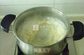 Sanxian Hand Rolled Noodle Soup recipe