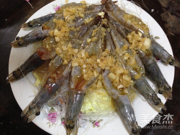 Steamed Prawns with Garlic Vermicelli recipe