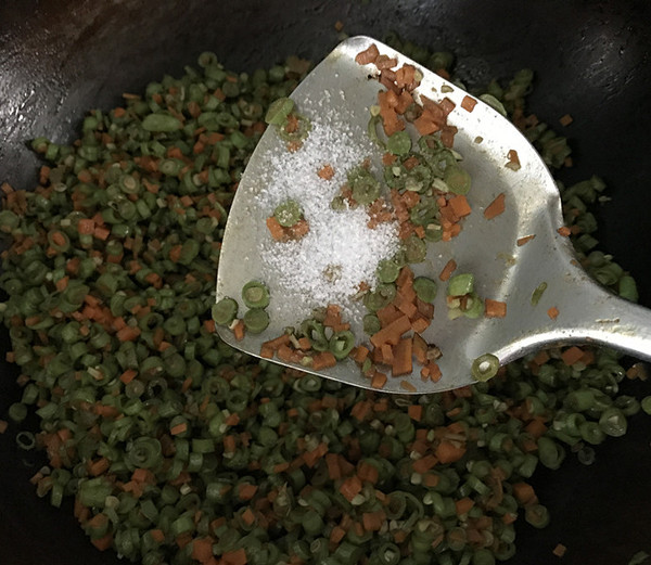 Sauce-flavored Cowpea and Rye Buns recipe