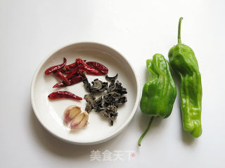 Appetizing Hot and Sour Watermelon Rind recipe