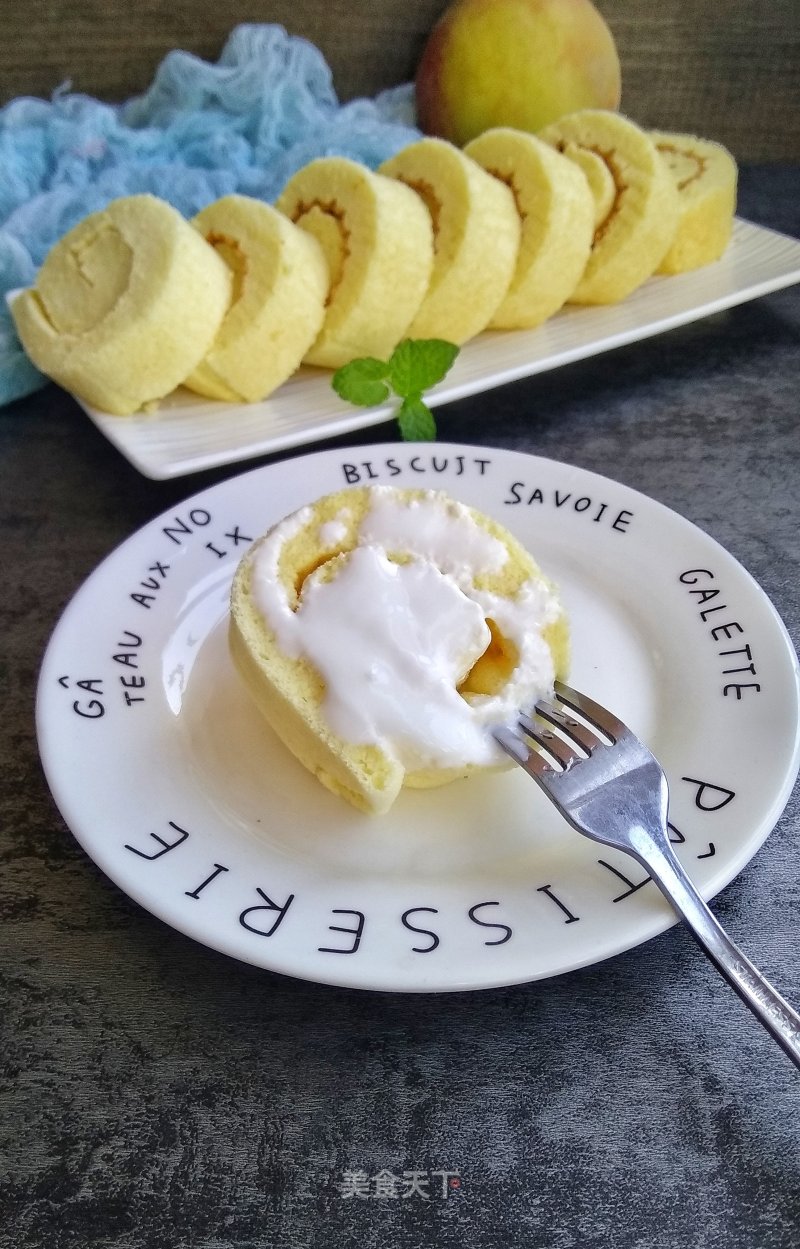 Plain Yogurt Cake Roll recipe