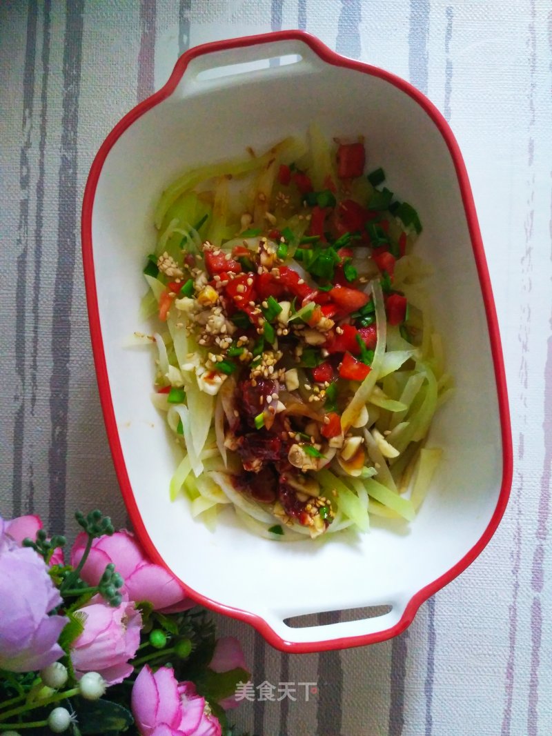 Quick Hand Lettuce Salad recipe
