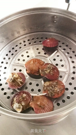 Not Enough Small Seafood---steamed Scallops recipe
