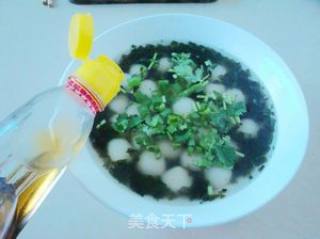 Seaweed and Salty Glutinous Rice Balls recipe