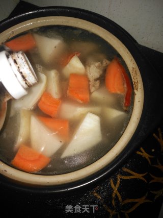 Beef Casserole Stewed with Radish recipe