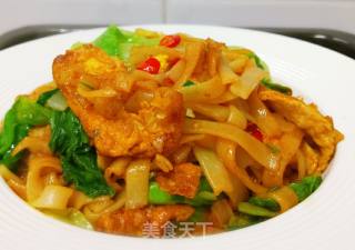 Fried Hor Fun with Egg recipe