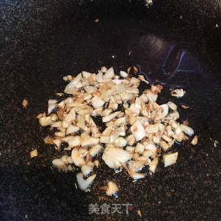 Stir-fried Red Amaranth with Minced Garlic recipe