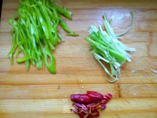 Shredded Potatoes with Hot Peppers recipe