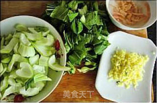 Calcium-supplemented Dishes-----stir-fried Vegetables with Ginger and Rice recipe