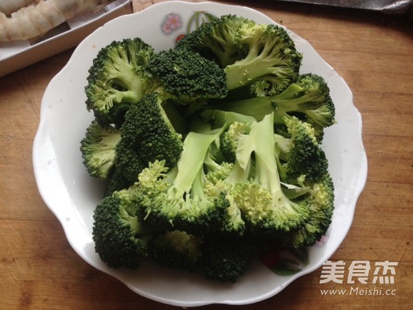 Stir-fried Shrimp with Broccoli recipe