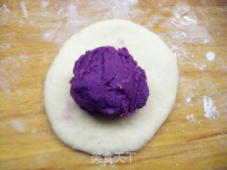Purple Sweet Potato Bread Roll recipe