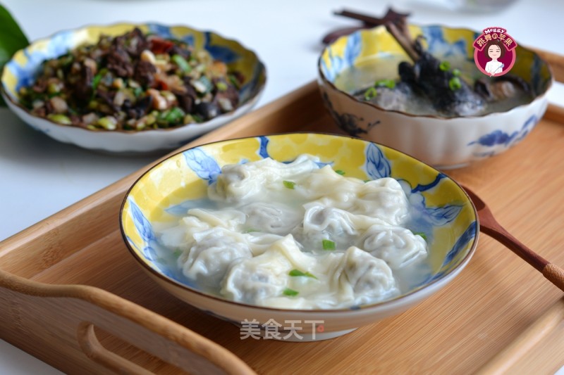 Three Kinds of Black-bone Chicken-black-bone Chicken Soup, Black-bone Chicken Wonton, Fried Black-bone Chicken Mixed recipe