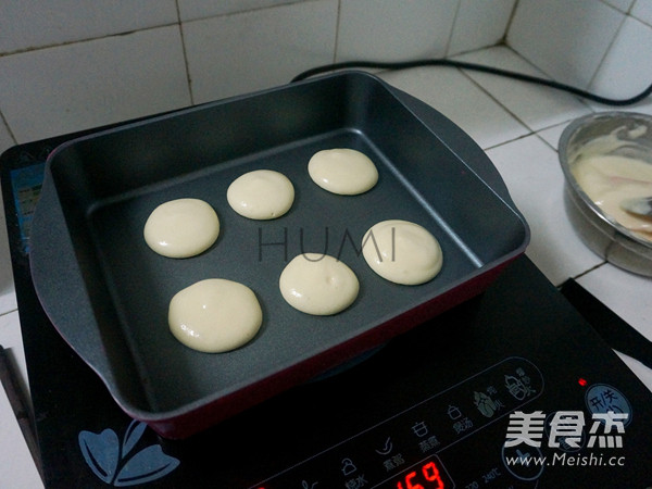 Mini Thick Pan Pancakes (no Baking Powder, Whipped Egg White Method) recipe