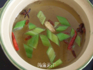 White Radish Stewed Tofu Small Casserole recipe