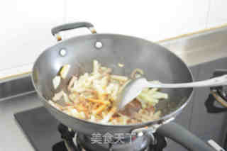 Shacha Pork Stir-fried Rice Cake recipe